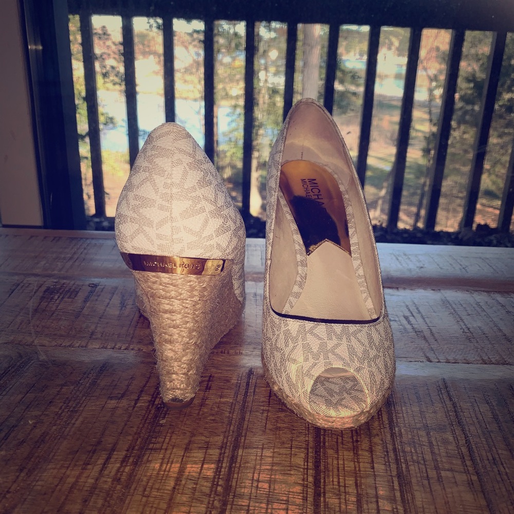 Michael Khors size 7 wedge heel.